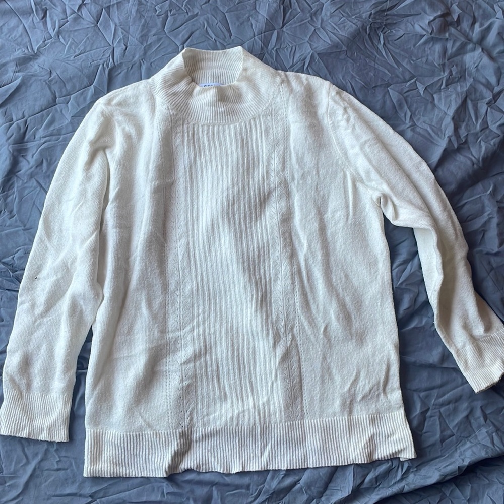 XXL White Old Navy Sweater